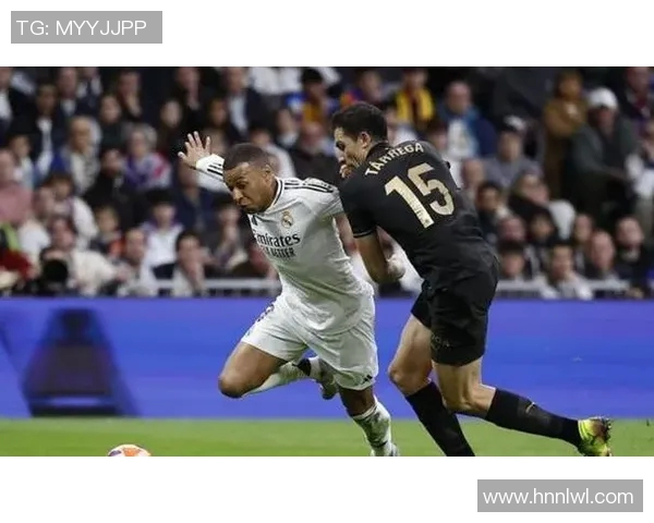 皇马与瓦伦西亚巅峰对决直播全程回顾及精彩瞬间分析