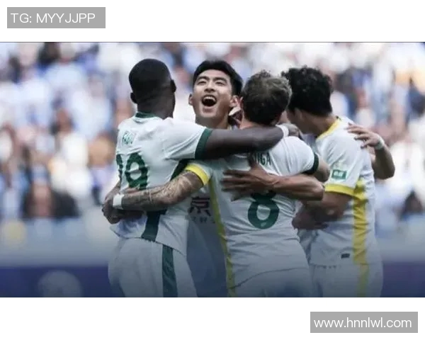 全北现代与北京国安激战在即谁能在亚冠赛场上笑到最后